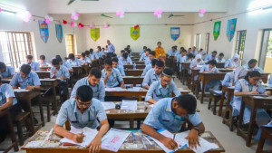 স্বতন্ত্র পরীক্ষাকেন্দ্র নির্মাণ যে কারণে জরুরি