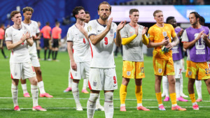 এত কাছে গিয়েও কেন হারল ইংল্যান্ড, জানালেন কেইন