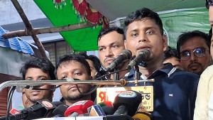 বিএনপি সরকার হাতে হারিকেন ধরিয়ে দিয়েছে