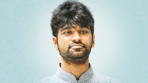 ছাত্র ইউনিয়ন থেকে পদত্যাগ করলেন মেঘমল্লার বসু