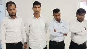 প্রক্সি দিয়ে সরকারি চাকরি: মন্ত্রণালয়ে যোগ দিতে গিয়ে ধরা ৪ জন