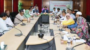 খুমেবির সম্ভাব্য অস্থায়ী ক্যাম্পাস পরিদর্শন করলেন অতিরিক্ত সচিব