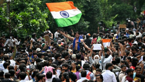 পদত্যাগ নিয়ে পর্দার আড়ালে ৪৮ ঘণ্টায় কী ঘটেছিল?