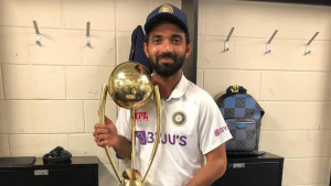 সব ধরনের ক্রিকেটকে বিদায় জানালেন রাহানে