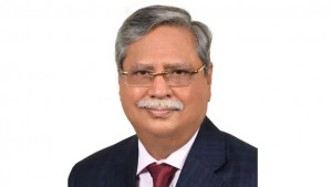 আজকালের মধ্যে বঙ্গভবন ছাড়বেন বিদায়ী রাষ্ট্রপতি, দরবার অনুষ্ঠান বাতিল
