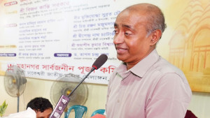 ধর্মের ভিত্তিতে বিভাজন নয়, সবাইকে সমান মর্যাদায় দেখতে হবে: আইনমন্ত্রী