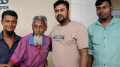 পরিবারের কাছে ফিরে গেলেন মাদারীপুরের সেই বৃদ্ধ