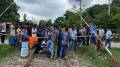 ৮ ঘণ্টা পর রেলপথ ছাড়ল রাবি শিক্ষার্থীরা, ট্রেনের শিডিউল বিপর্যয়