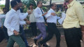 ঢাকার আদালতে বিএনপি-আ’লীগপন্থি আইনজীবীদের মধ্যে ধাক্কাধাক্কি, উত্তেজনা