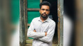বিদেশ যেতে ব্যাকুল ছেলের কাণ্ড