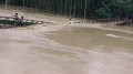 স্রোতের তোড়ে নদীতে ভেঙে পড়ল সেতু, সাঁতরে পাড়ে উঠলেন শিশুসহ ৩ জন