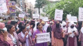 ‘আন্দোলন করে আমার চাকরিটা খাইও না’, শিক্ষার্থীদের অনুরোধ শিক্ষকের