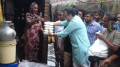 চট্টগ্রামে পানিবন্দি আরও কয়েকটি এলাকায় ত্রাণ বিতরণ