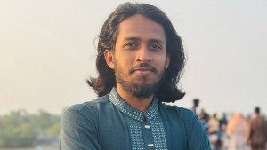 হল জিএসকে হেনস্তার অভিযোগ রাকসু জিএস আম্মারের বিরুদ্ধে