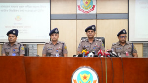 তুরাগ থেকে মরদেহ উদ্ধার নিয়ে সামাজিকমাধ্যমে ছড়িয়ে পড়া তথ্য ভিত্তিহীন: ডিএমপি