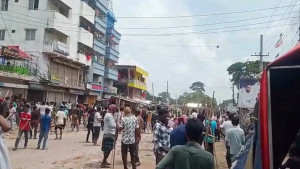 আধিপত্য বিস্তার নিয়ে সংঘর্ষ, টেঁটাবিদ্ধ ১৮