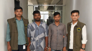 প্রধানমন্ত্রীর লাল টেলিফোনের তার চুরি, জড়িত সচিবালয় কর্মচারীসহ দুজন গ্রেপ্তার