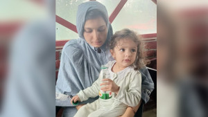 কক্সবাজার যাওয়ার পথে রেস্টুরেন্টে ফেলে যাওয়া শিশু ফিরে পেল পাকিস্তানি পরিবার