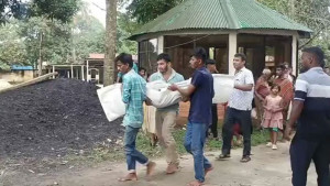হাউসবোটের প্রথম ট্রিপেই প্রাণ গেল শিশুর