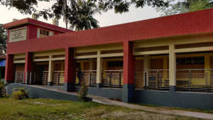 বিদ্যালয়ে অর্থায়ন এবং বাস্তবতার ফারাক