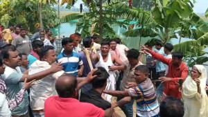 বিদ্যালয় পরিচালনা কমিটির নির্বাচনকে কেন্দ্র করে সংঘর্ষ, আহত ৯