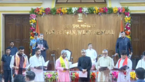 সরকার গঠনের একমাসের মধ্যেই পূর্ণাঙ্গ মন্ত্রিসভা গঠন করলেন শুভেন্দু অধিকারী
