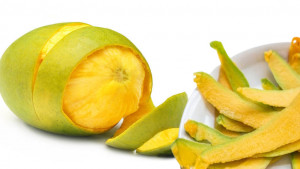 আমের খোসা যে ৫ উপায়ে কাজে লাগাতে পারেন
