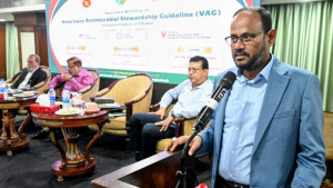 অ্যান্টিবায়োটিকের অযৌক্তিক ব্যবহার রোধে উদ্যোগ জরুরি: প্রাণিসম্পদ প্রতিমন্ত্রী