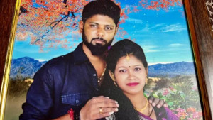 কাজল-তরুণের প্রেমের গল্প পাল্টে দিল একটি ফোনকল