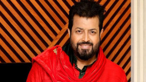 তিন দশক পর আবারও কুলির চরিত্রে ওমর সানী