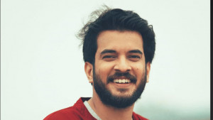 সব মিলিয়ে সময়টা যেন সত্যিই পার্থ শেখের