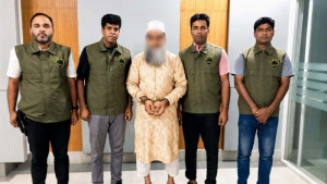 জেল থেকে পালানো ১০ মামলার আসামি গ্রেপ্তার 