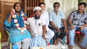 নিজ বাসায় ‎ধর্মীয় অনুষ্ঠানের আয়োজন করলেন আইভী