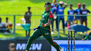 ফিরলেন ক্যামেরুন গ্রিন, ৬ উইকেট নেই অস্ট্রেলিয়ার