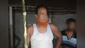 সিরাজগঞ্জে ছাগলকে কামড়ানোর জেরে দুই কুকুরকে হত্যা