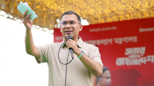 যারা বলছে সরকারকে সময় দেওয়া যাবে না, তাদের বিষয়ে সতর্ক থাকুন: প্রধানমন্ত্রী