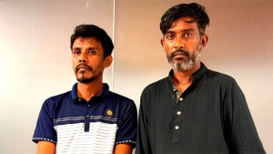 মসজিদ থেকে চুরির টাকায় অনলাইনে জুয়া খেলেন তারা