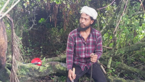 কথিত পীরের আস্তানা সরানোর নির্দেশ