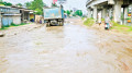 প্রকল্প বাস্তবায়নে অনিশ্চয়তা