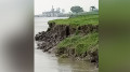 তীব্র আকার ধারণ করেছে যমুনা নদীর ভাঙন, আতঙ্কে ১২ গ্রামের মানুষ