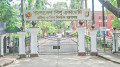 সৃজনশীল কাজের প্রতিষ্ঠানে কার নেতৃত্ব গুরুত্বপূর্ণ?