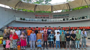 বেনাপোল দিয়ে দেশে ফিরল ভারতে পাচার হওয়া নারী-শিশুসহ ৩৩ জন 