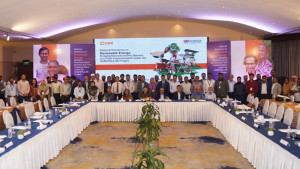 ঝুঁকিপূর্ণ এলাকায় নবায়নযোগ্য জ্বালানি প্রসারে বড় বাধা অর্থায়ন ও নীতিগত জটিলতা