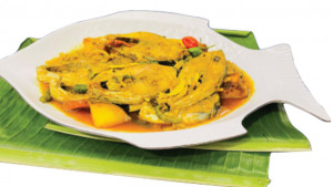 পাতে থাক মাছ