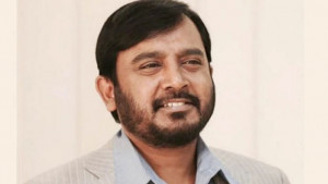 ‘এত দ্রুত রক্তের স্রোত, মানুষের অশ্রু ভুলে যাইয়েন না’