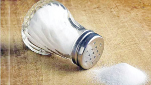 বাড়তি লবণ ক্ষতিকর