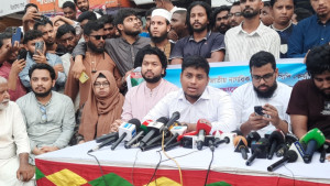 সরকার বিচার বিভাগকে ধ্বংস করছে: হাসনাত আবদুল্লাহ