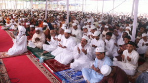 রাজশাহীতে ঈদুল আজহার জামাত অনুষ্ঠিত