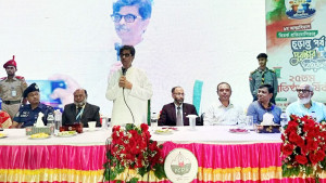 মন্ত্রিত্ব এত কঠিন জানলে দায়িত্ব নিতাম না: কৃষিমন্ত্রী
