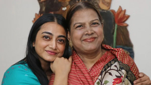 হাল ছাড়তে দেননি মা, জুগিয়েছেন অনুপ্রেরণা: অর্ষা